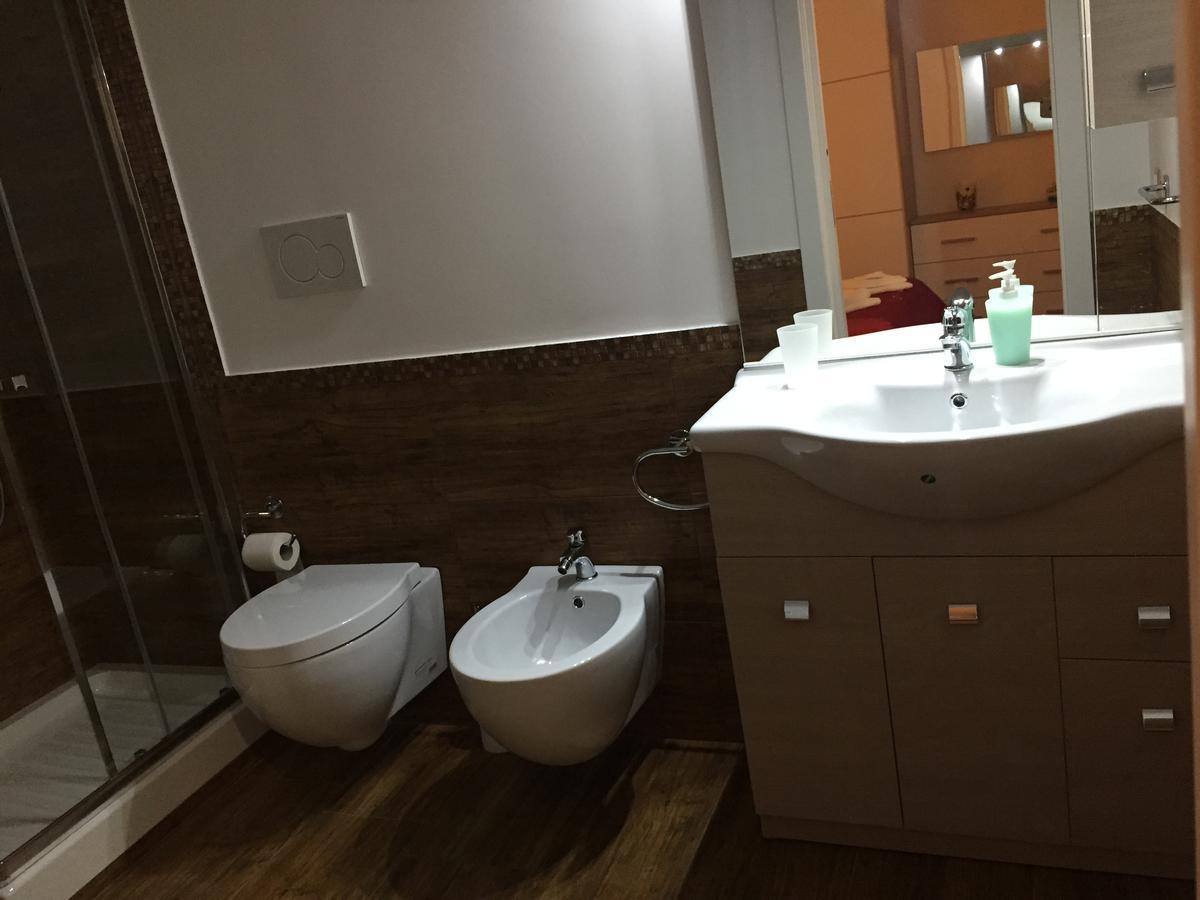 Ferienwohnung Locazione Turistica "Loft Roma Tiburtina" Exterior foto