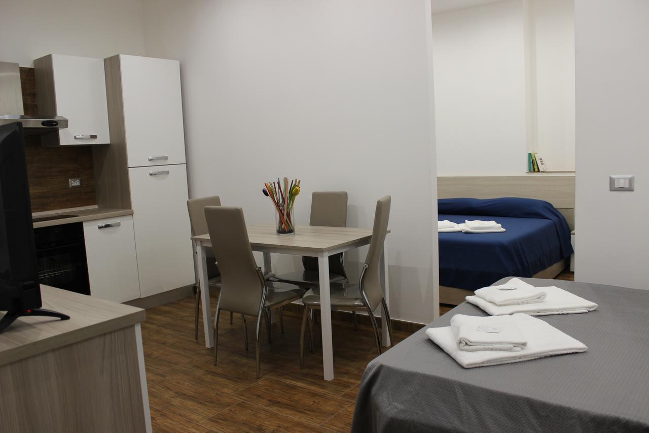 Ferienwohnung Locazione Turistica "Loft Roma Tiburtina" Exterior foto